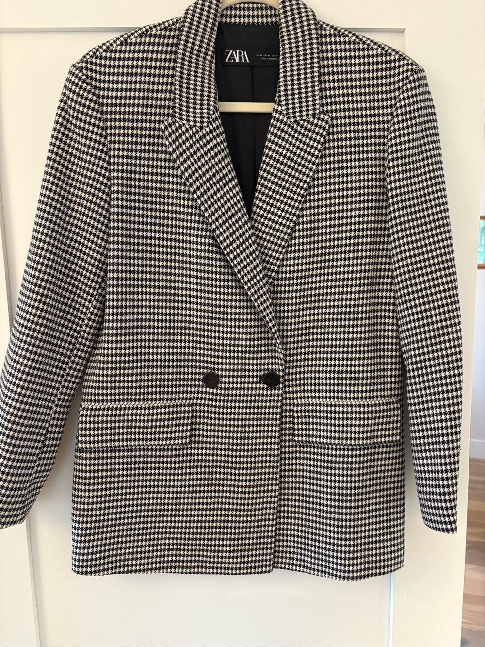 Zara Black & White Houndstooth Double-Breasted Blazer